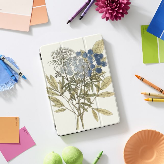 Lacy Leaves - Flowers and Greenery iPad Pro Cover (Desk)