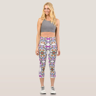 Lacy Look of Flowers Pink Capri Leggings
