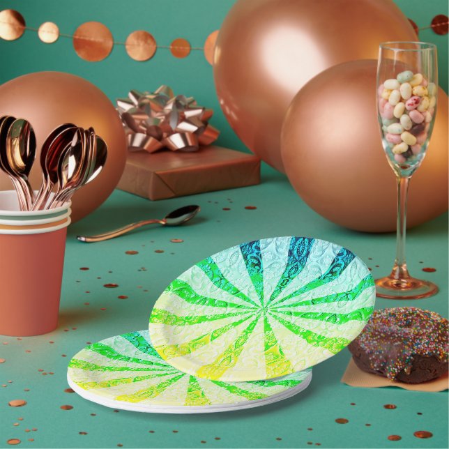 Lacy Sun Burst Paper Plates (Multi)