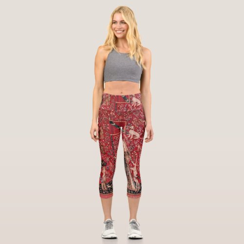 Lady and Unicorn Medieval Tapestry Touch Capri Leggings