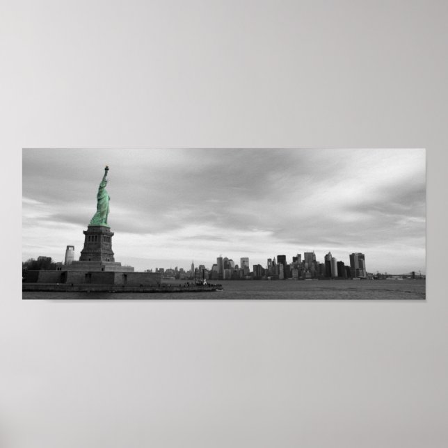 Lady Liberty and NY skyline Poster (Front)