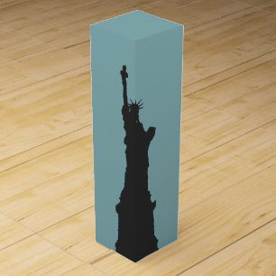 Lady Liberty Wine Gift Box