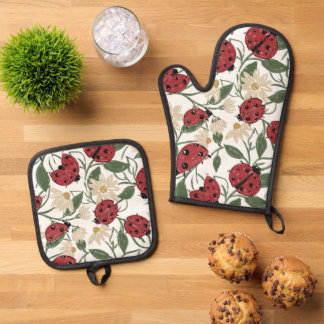 Ladybug Apron Oven Mitt & Pot Holder Set