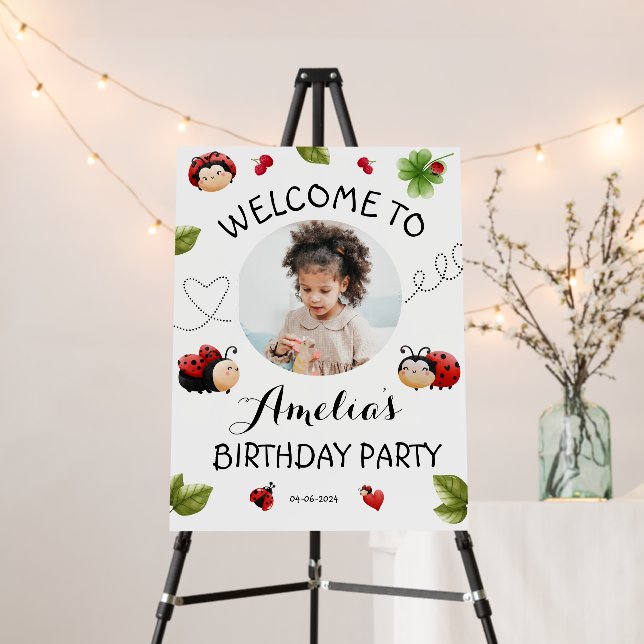 Ladybug Birthday party Welcome Sign (In Situ (Stand))
