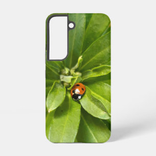 Ladybug on Flowers Samsung Galaxy S22 Case