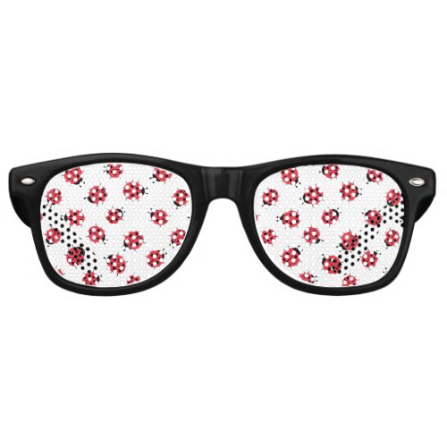 Ladybug Pattern Print  Retro Sunglasses