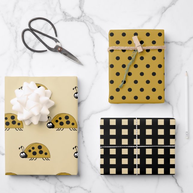 Ladybugs gold and black dots and squares  wrapping paper sheets (Front)