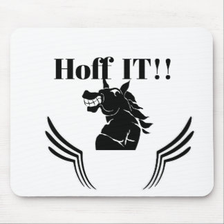 Laghhing horse mouse pad