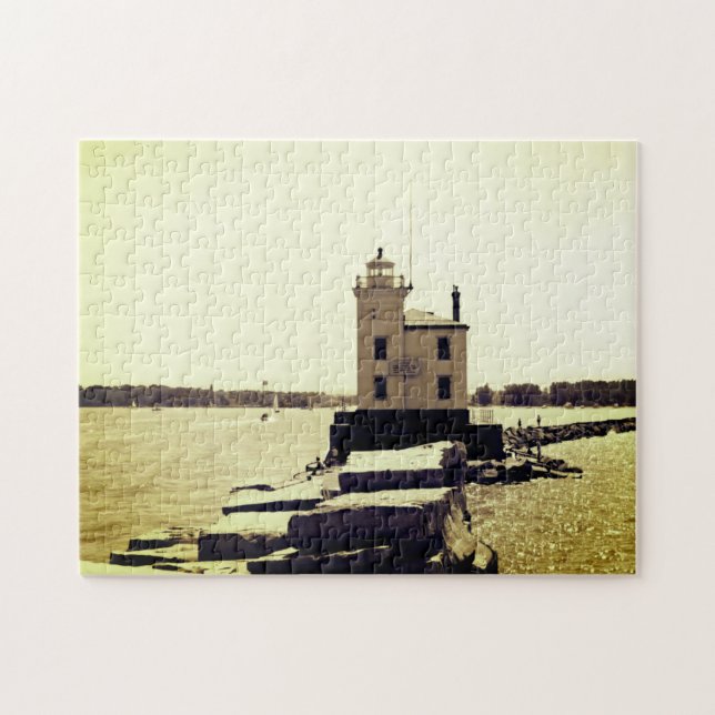 Lake Erie Lighthouse  Jigsaw Puzzle (Horizontal)