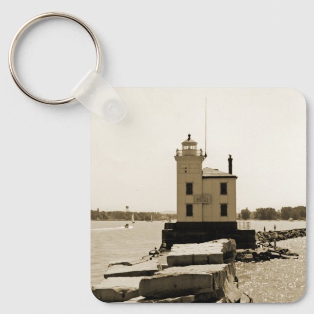 Lake Erie Lighthouse Keychain (Front)