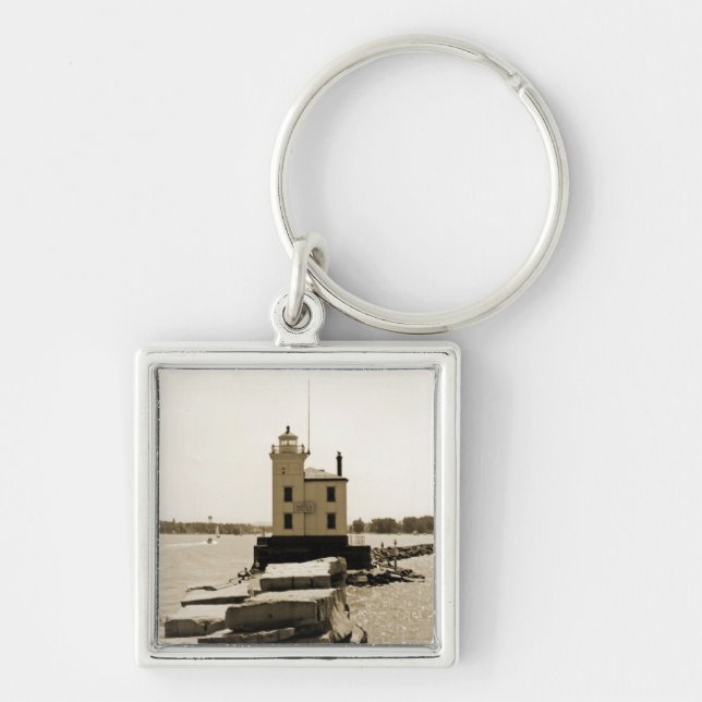 Lake Erie Lighthouse Keychain (Front)