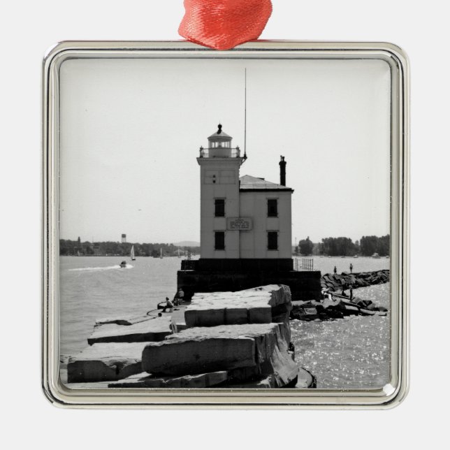 Lake Erie Lighthouse Metal Ornament (Front)