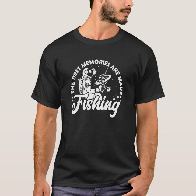 Lake Fishing  Anglers Life Fisherman Catch Carp Fi T-Shirt (Front)