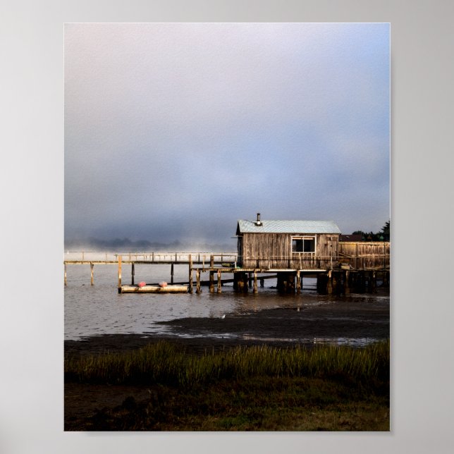 Lake house in Inverness Poster (Front)