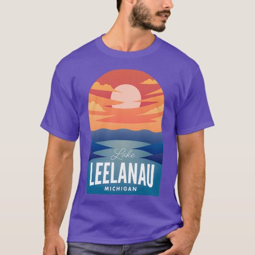 Lake Leelanau MI Retro Sunset T_Shirt