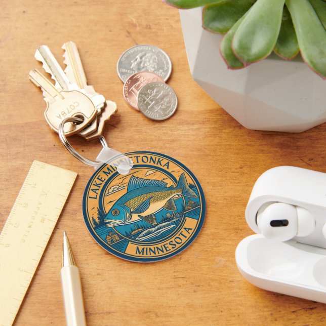  Lake Minnetonka, Minnesota fishing and boating Keychain (Desk)