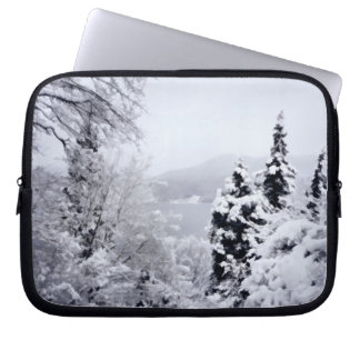 Lake Nojiri Laptop Sleeve