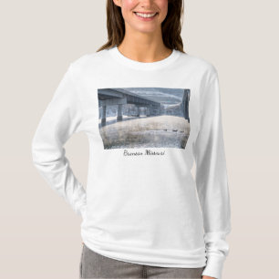 Lake Taneycomo Foggy Winter Fishing Long Sleeve T-Shirt