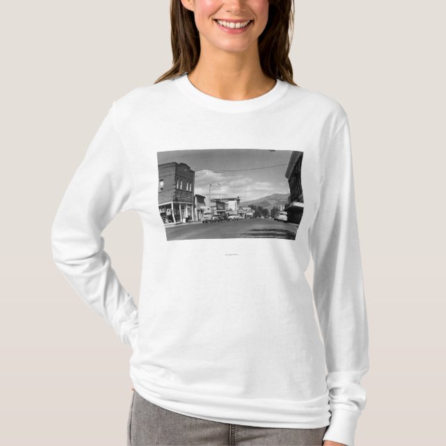 Lakeview, Oregon Main Street View Photograph #2 T-Shirt (Front)