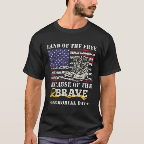 Land Of The Free Because Of The Brave Memorial Day T_Shirt
