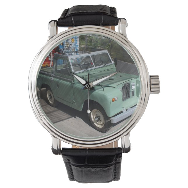 Land Rover Series II SWB Watch (Front)