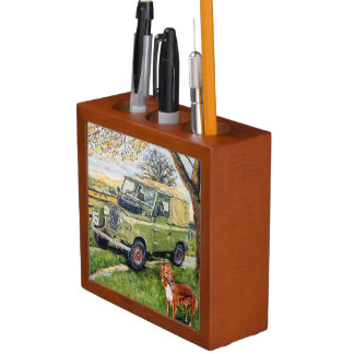 Land Rovers Pen & Pencil Organizer