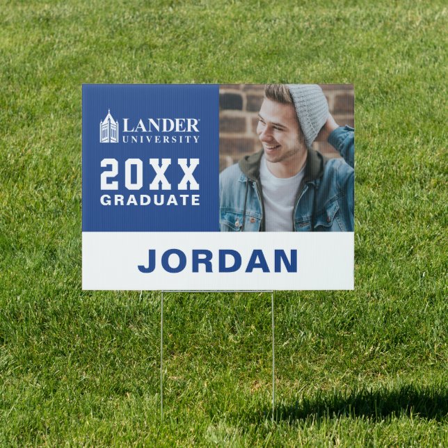 Lander University Graduation Sign (Insitu)