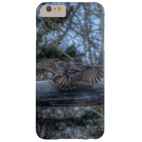 Landing Great Grey Owl and Ranch Gate Pole Barely There iPhone 6 Plus Case