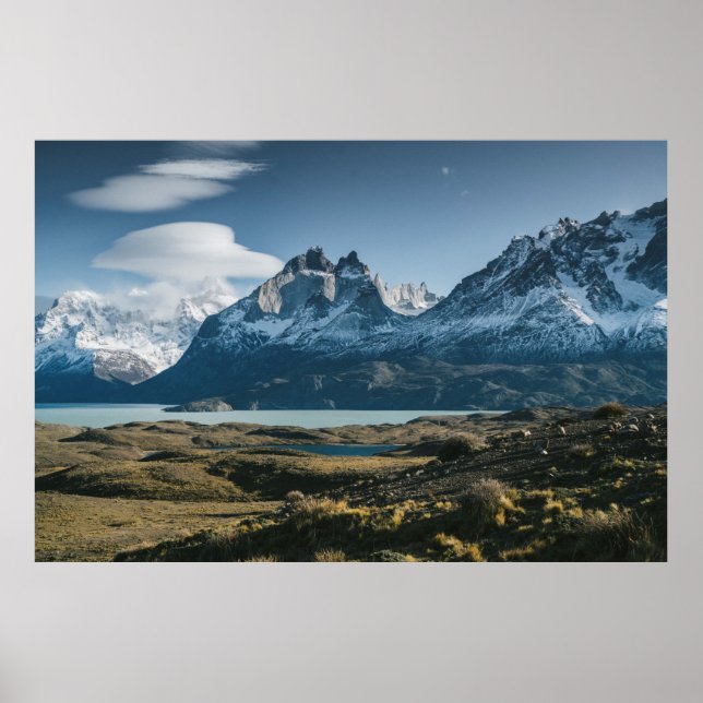 LANDSCAPE PHOTOGRAPHY OF BLACK AND WHITE MOUNTAIN POSTER (Front)
