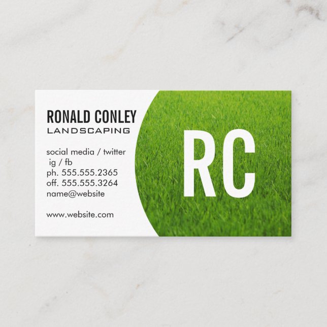 Landscaping Grass Business Card (Front)