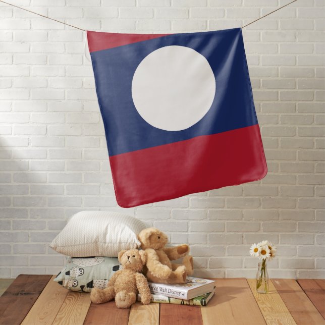 Laos flag baby blanket (In Situ)