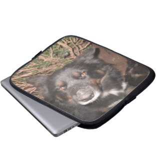 Laptop Sleeve Husky Cross Collie