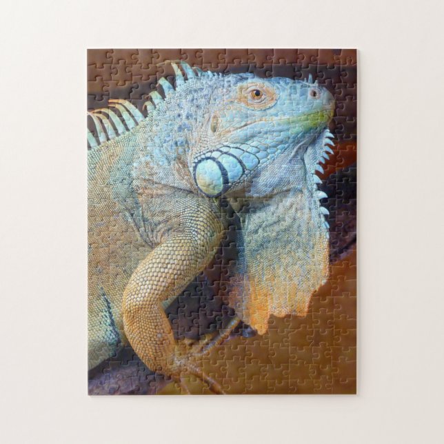Large Adult Green Iguana Lizard Jigsaw Puzzle (Vertical)