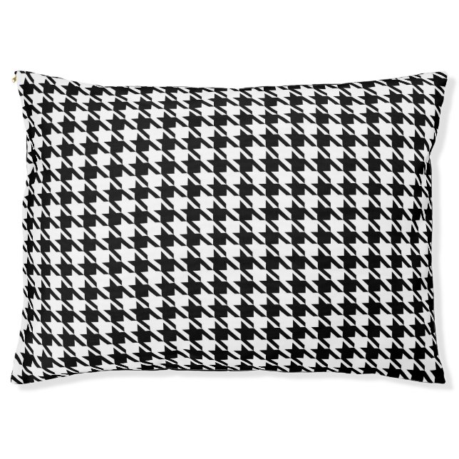 Large Checkered Outdoor Gog Bed (Front)