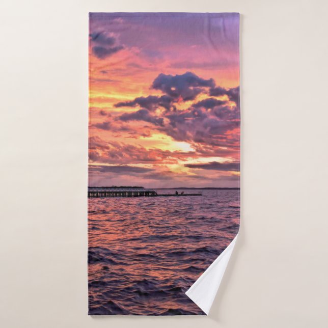 Large colourful sunset over waterbeach,beautiful,c bath towel (Bath Towel)