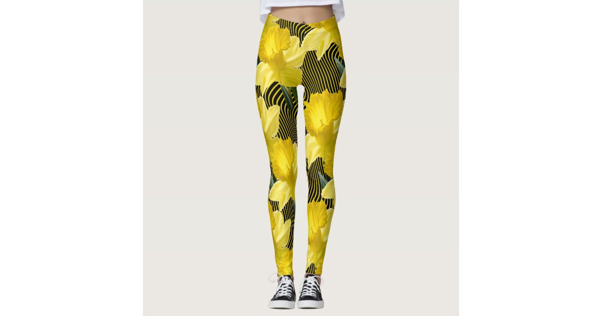 Daffodils - Capri Camo Leggings