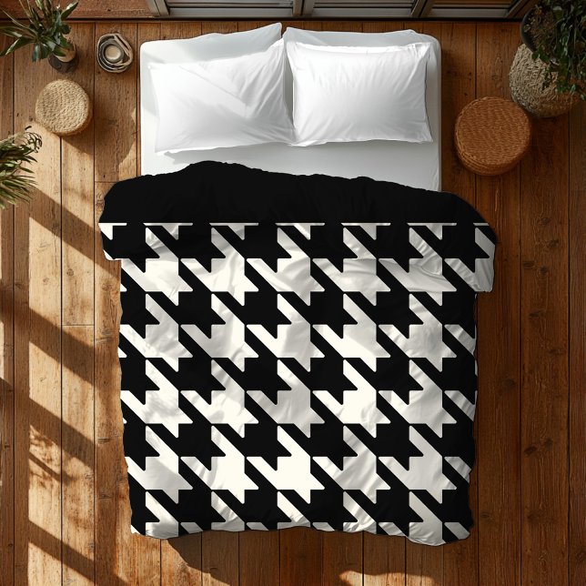 Large Houndstooth Pattern Black and White Duvet Cover (Creator Uploaded)