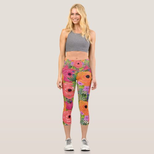 Large Watercolor Flowers Capri Leggings