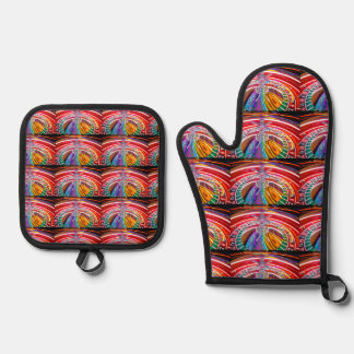 LAS VEGAS GAMES OVEN MITT & POT HOLDER SET