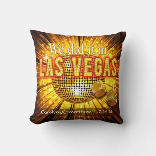 Las Vegas Mr  Mrs Wedding Keepsake Throw Pillow