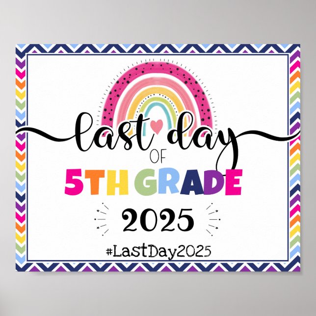 last day of 5th grade photo prop sign (Front)
