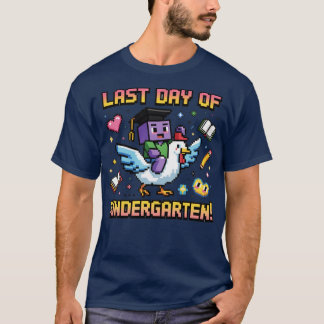Last Day of Kindergarten Funny Chicken Pixel Art K T-Shirt