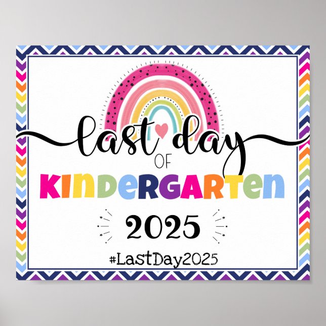last day of kindergarten photo prop sign (Front)