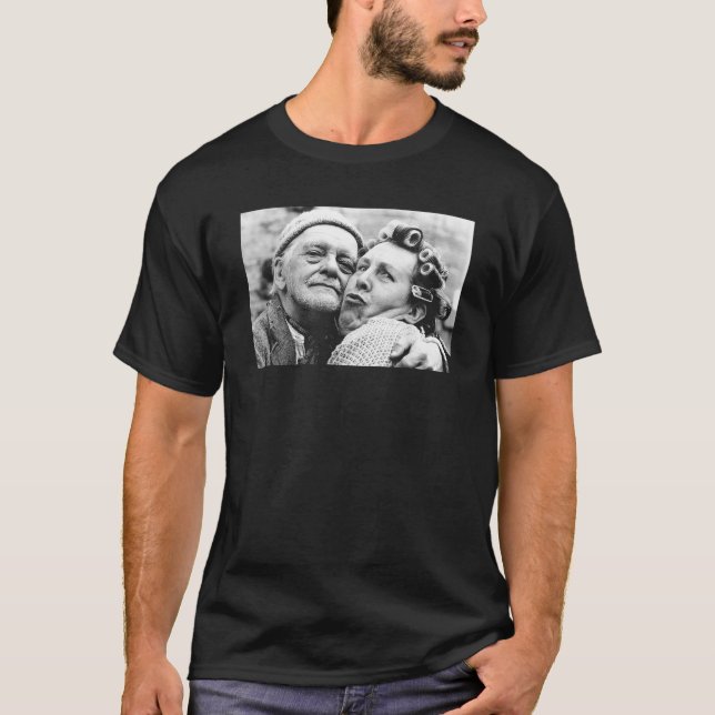 Last Of The Summer Wine Bill Owen Compo Kathy Staf T-Shirt (Front)