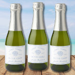 Last Toast On The Coast Bachelorette Party Favor Sparkling Wine Label<br><div class="desc">Last Toast On The Coast Bachelorette Party Favor Sparkling Wine Labels. Add a personal touch to your coastal bach party with these personalized bottle labels. Featuring a a chic light blue striped background and seashell,  this design brings a fresh beach vibe to your party.</div>