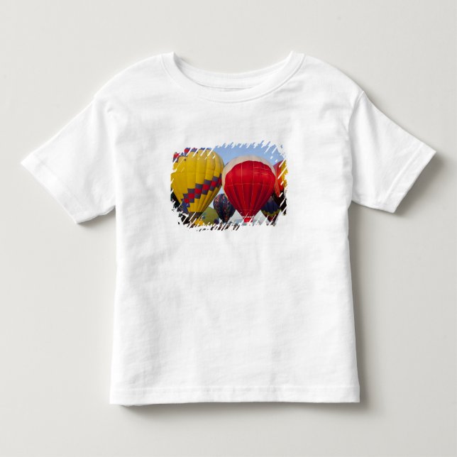 Launching hot air balloons toddler t-shirt (Front)
