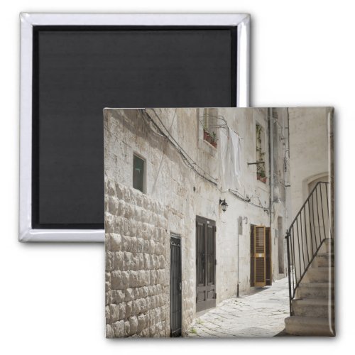 Laundry hanging to dry in an alley in Italy Magnet