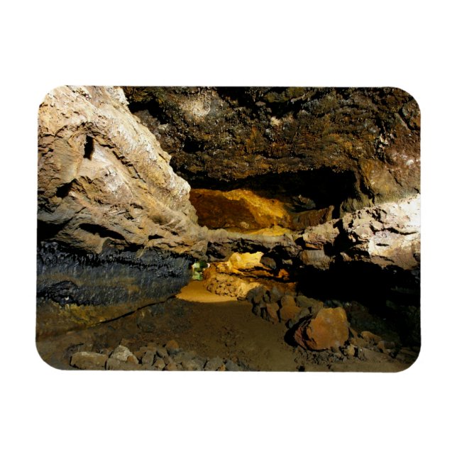 Lava tube cave magnet (Horizontal)