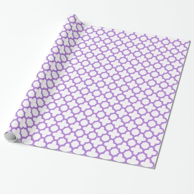 Lavender Quatrefoil Pattern Wrapping Paper (Unrolled)