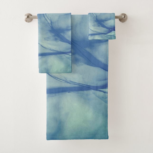 Layered Aqua Bath Towel Set (Insitu)